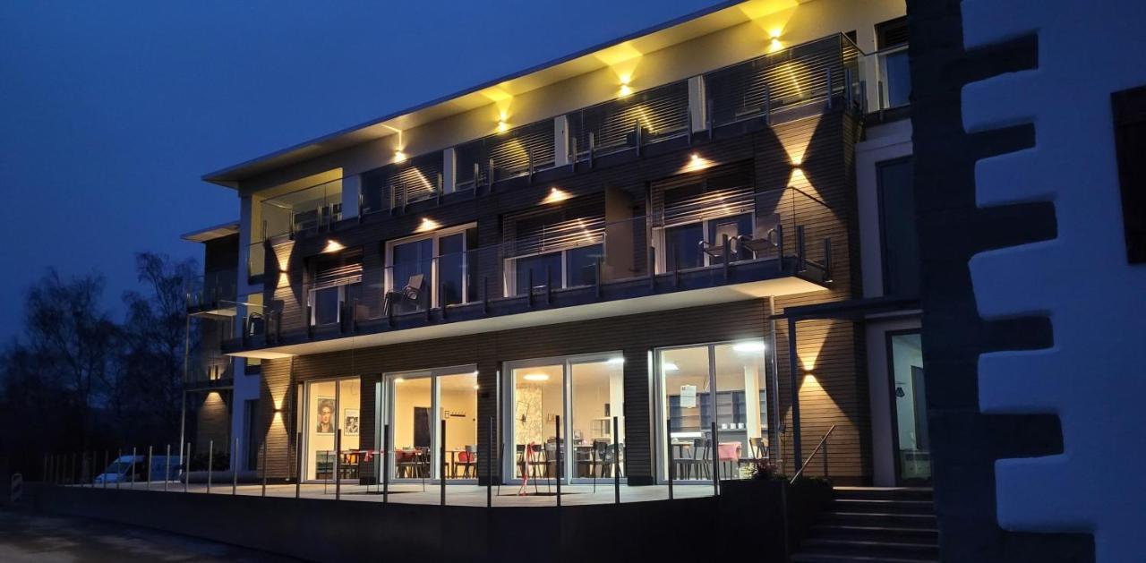Hotel Kapelle Радольфцелль  Экстерьер фото