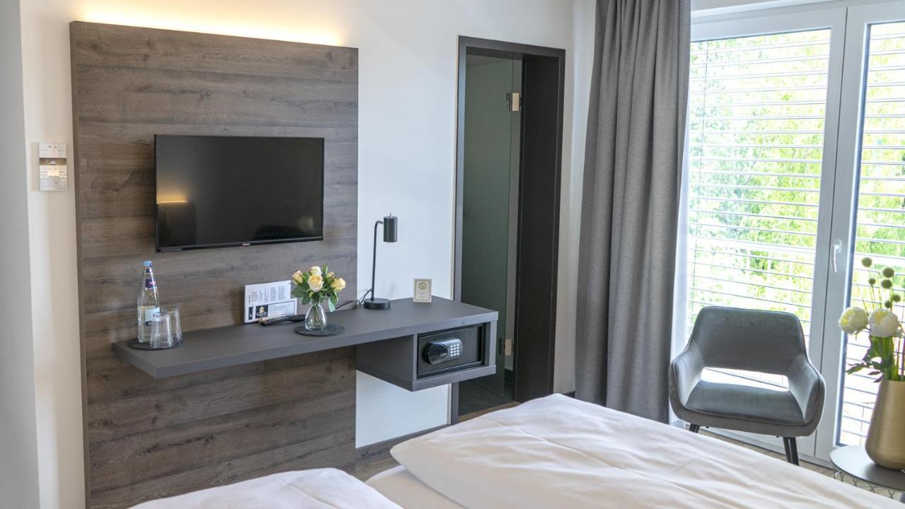 Hotel Kapelle Радольфцелль  Экстерьер фото
